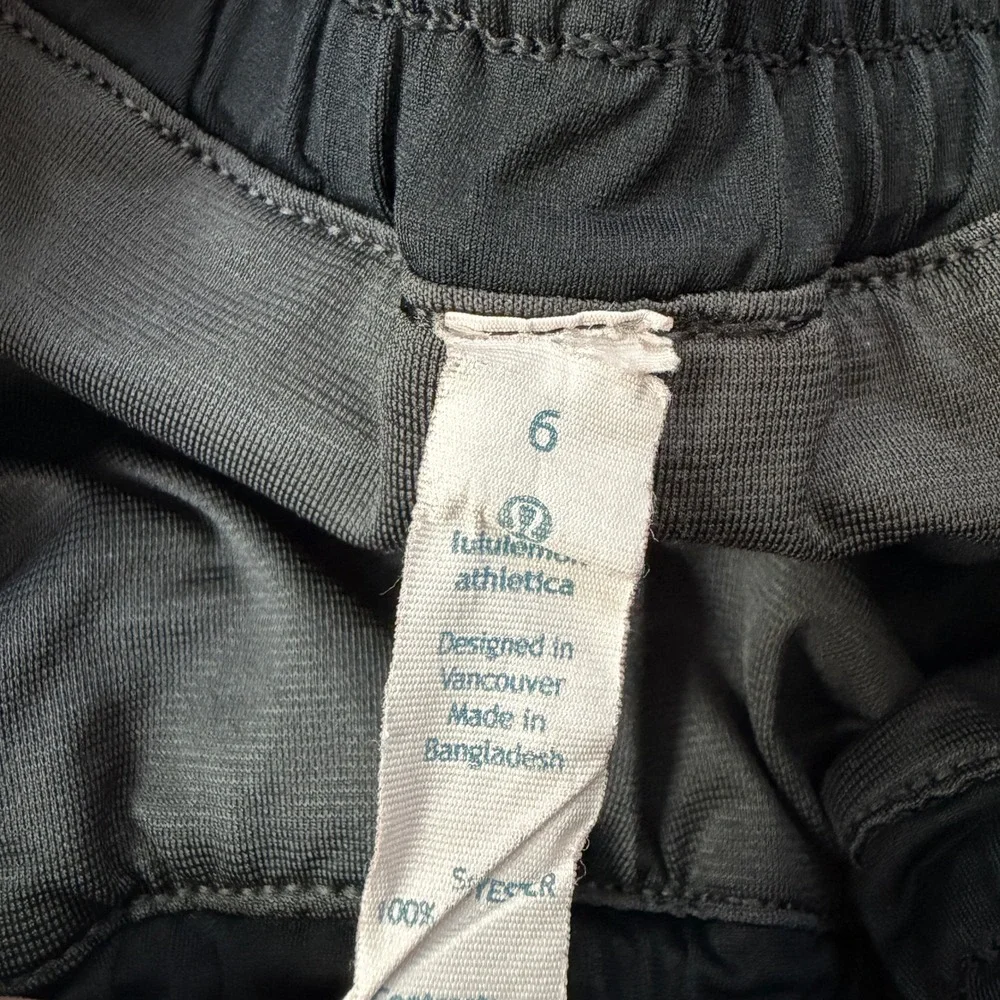 Lululemon Run Track Attack Running Shorts Black Athletic Women's Size 6